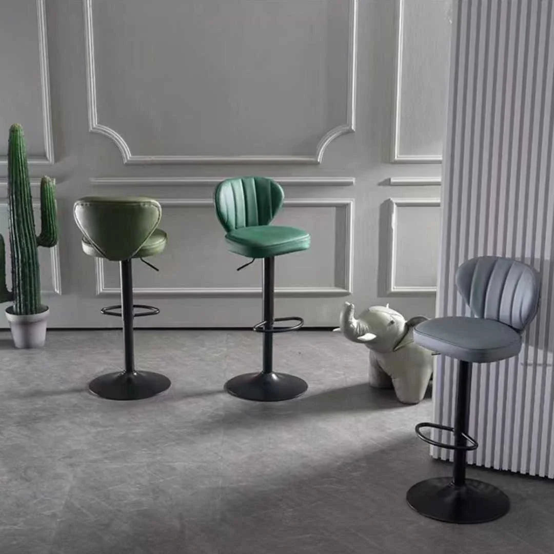 Bar Stools & Chairs