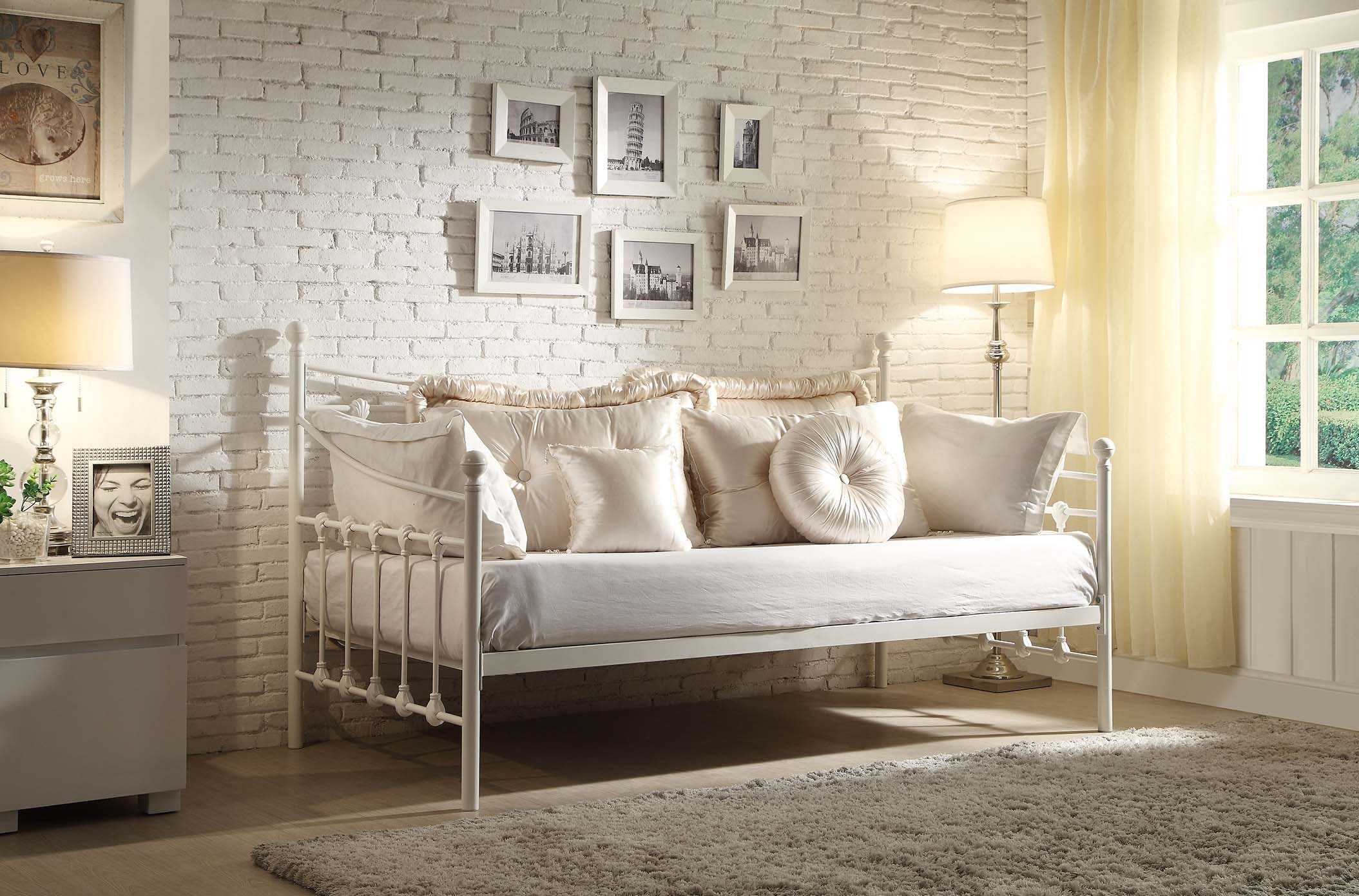 Avon Single Day Bed