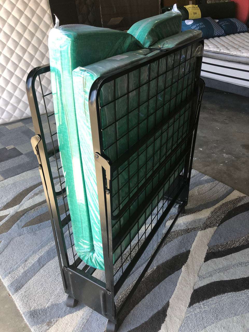 Auto Fold Out Bed Single Commercial Grade by SleepMaker