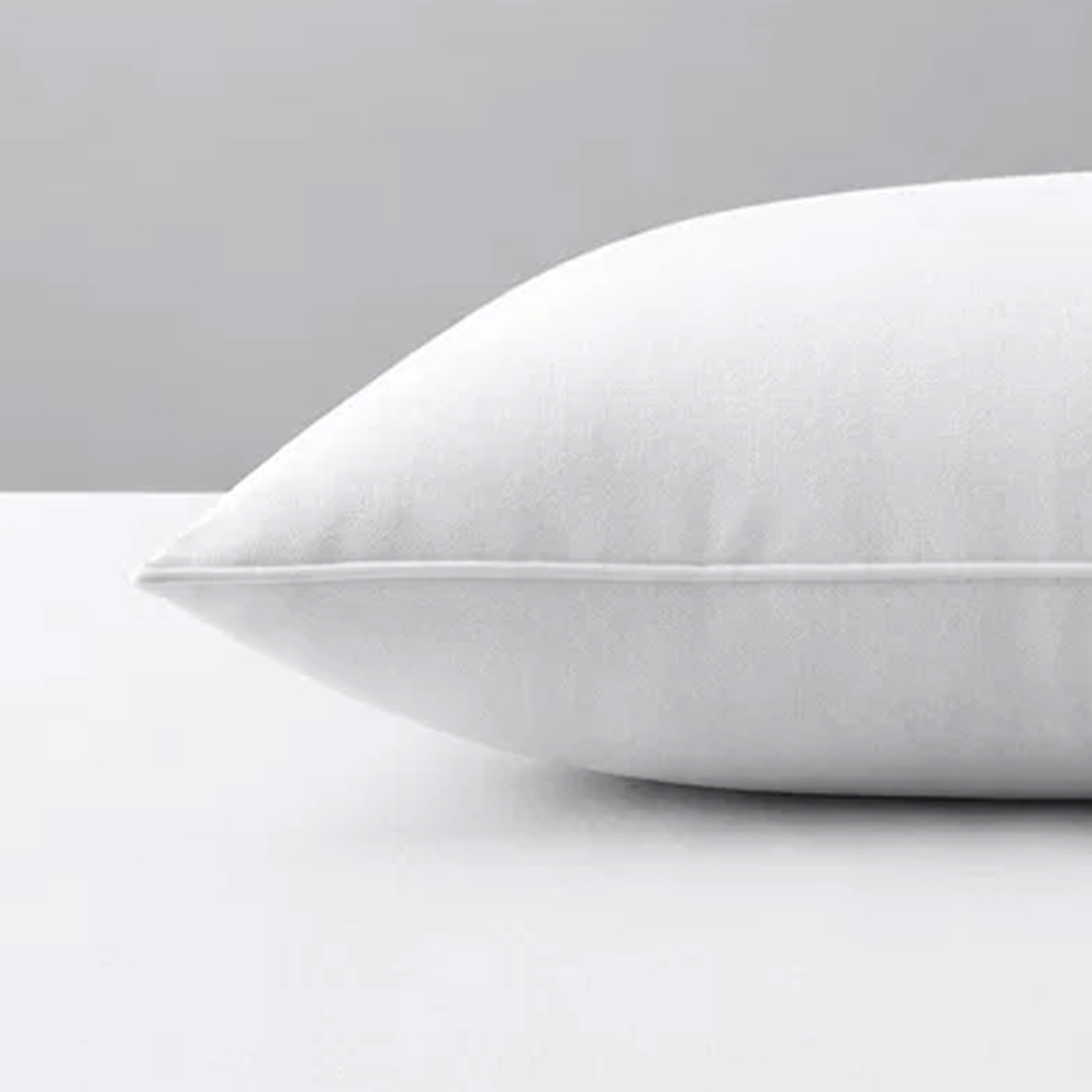 Hotel Classic Pillow