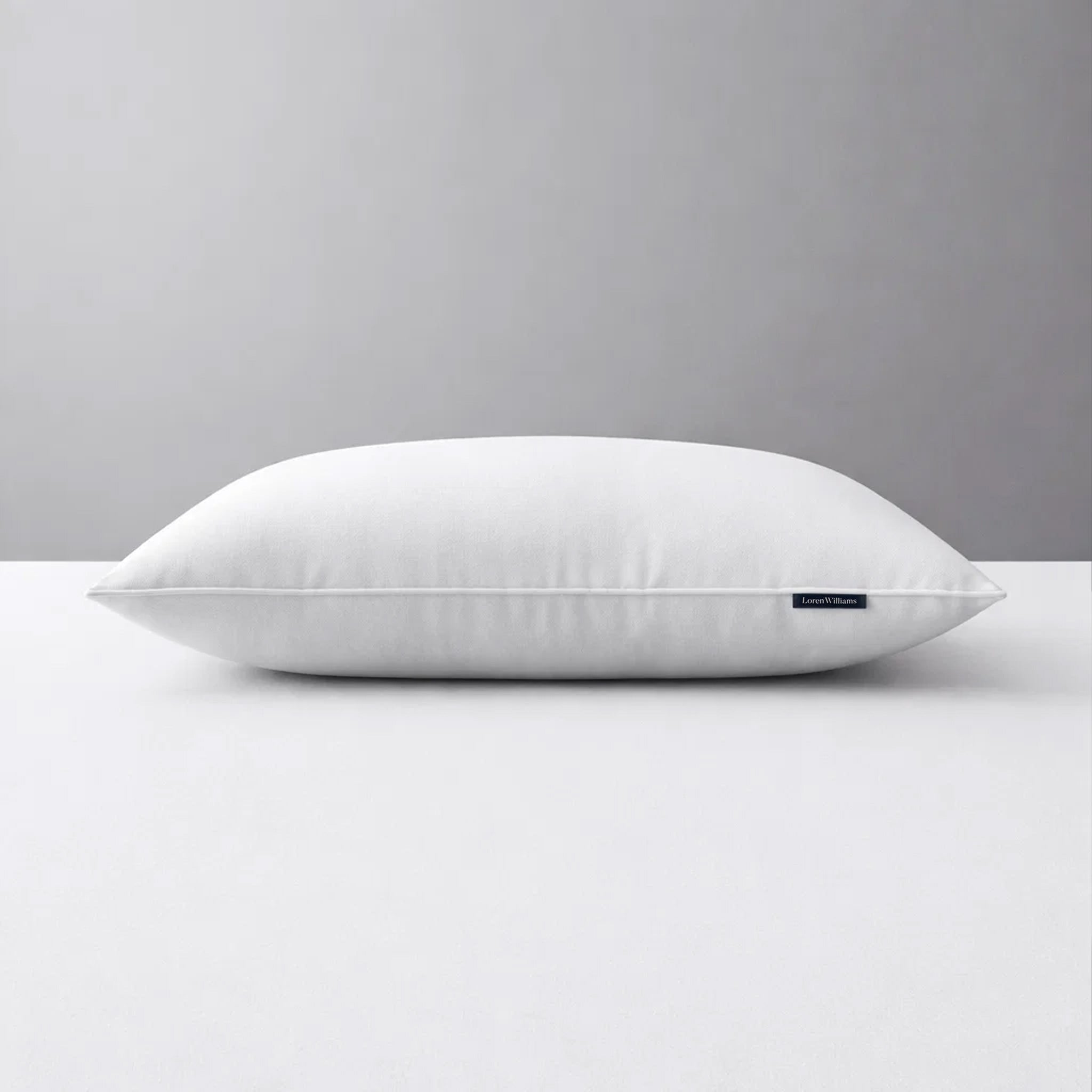 Hotel Classic Pillow