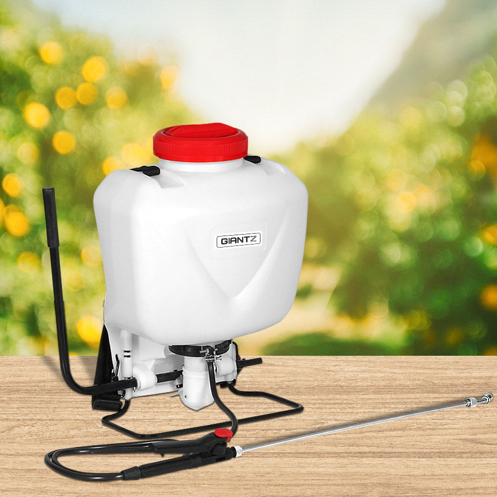 15L knapsack weed sprayer with white tank, red cap, black hoses and spray wand