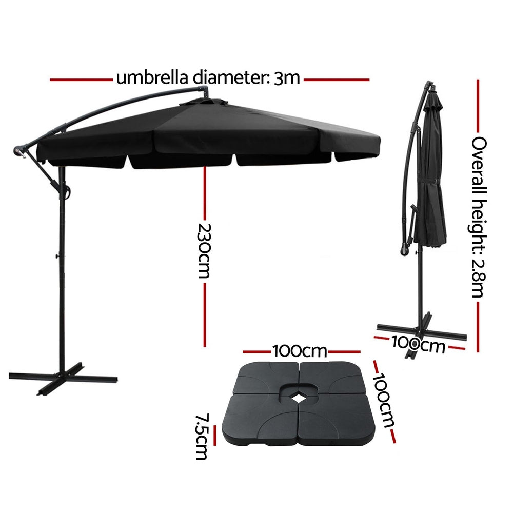 Black cantilever umbrella with 3 m canopy and square base, shown with dimensions
