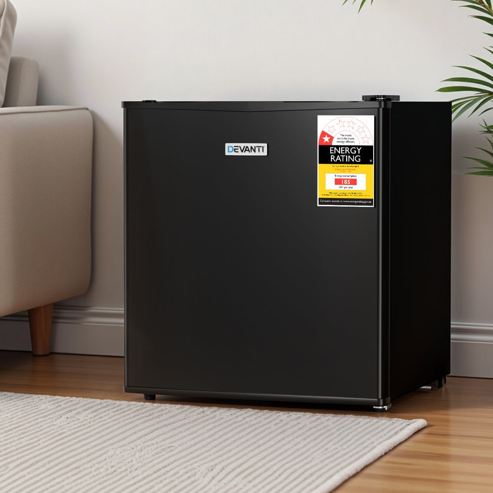 Devanti 31L Small Upright Freezer Vertical Freezer Black