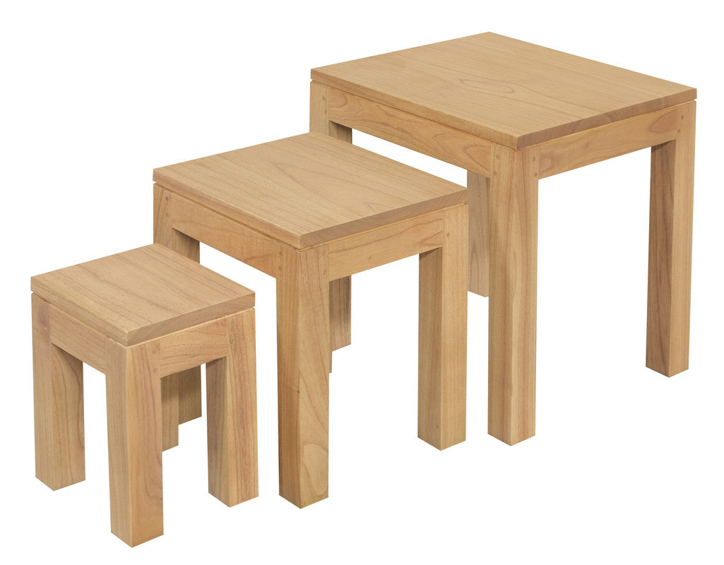 Nesting side tables set of 3 in light natural wood, staggered square tops