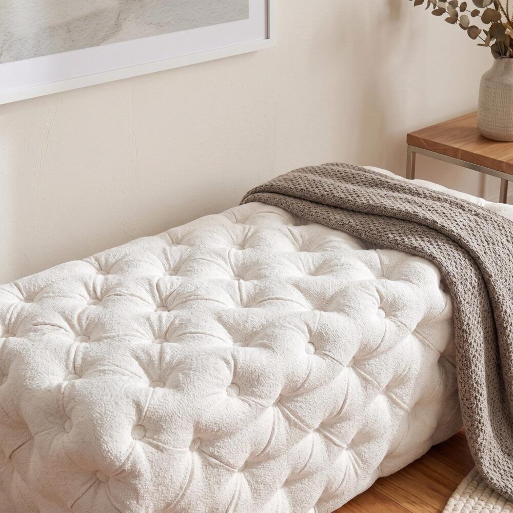 Elsa Tufted Ottoman Beach Boucle White-Rectangular Bedworld