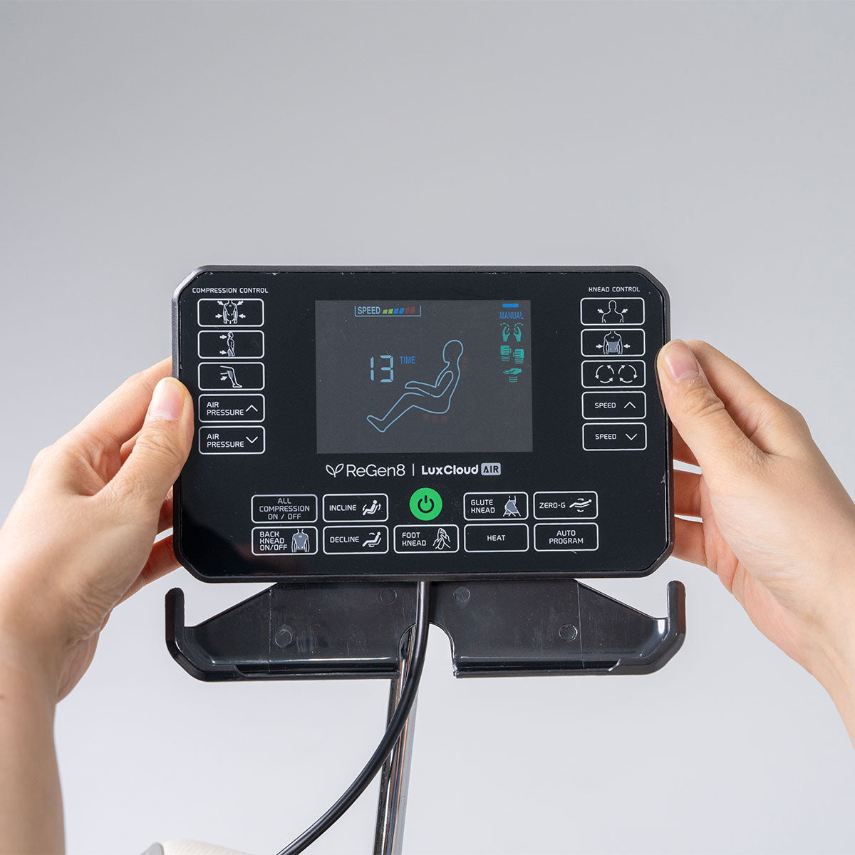 ReGen8 LuxCloud Air - Zero Gravity Heated Massage Chair in Black