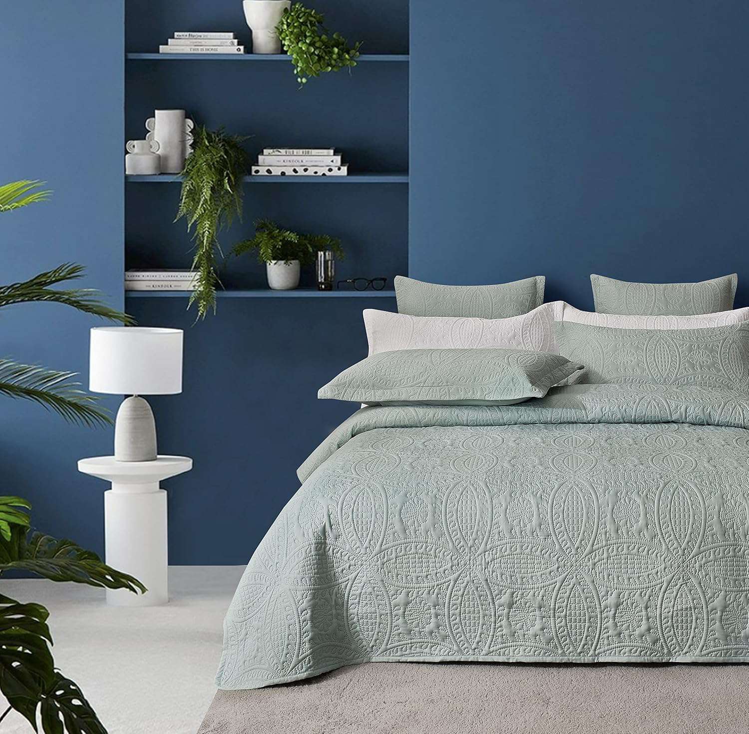 Lisbon Quilted 3-Piece Embossed Coverlet Set (Sage Green, Double/Queen)