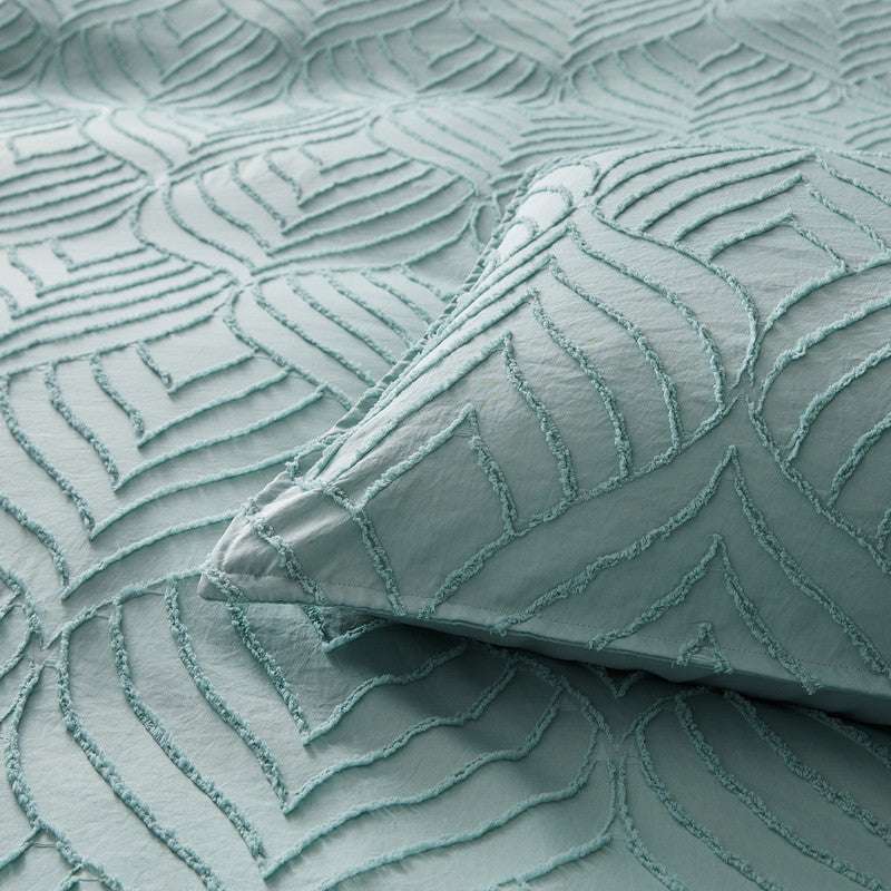 100% Premium Tufted Microfibre Quilt Cover Set - Ultra-Soft, Durable Embroidery Bedding Comforter Set - Machine Washable & Zipper Closure - Sage Green - King