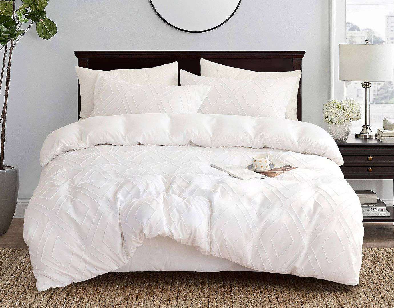 Tufted Diamond Jacquard King Size White Duvet Quilt Cover Set