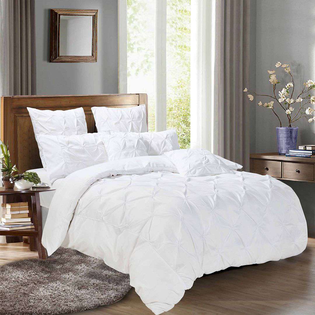 Diamond Pintuck Super King Size White Duvet Quilt Cover Set