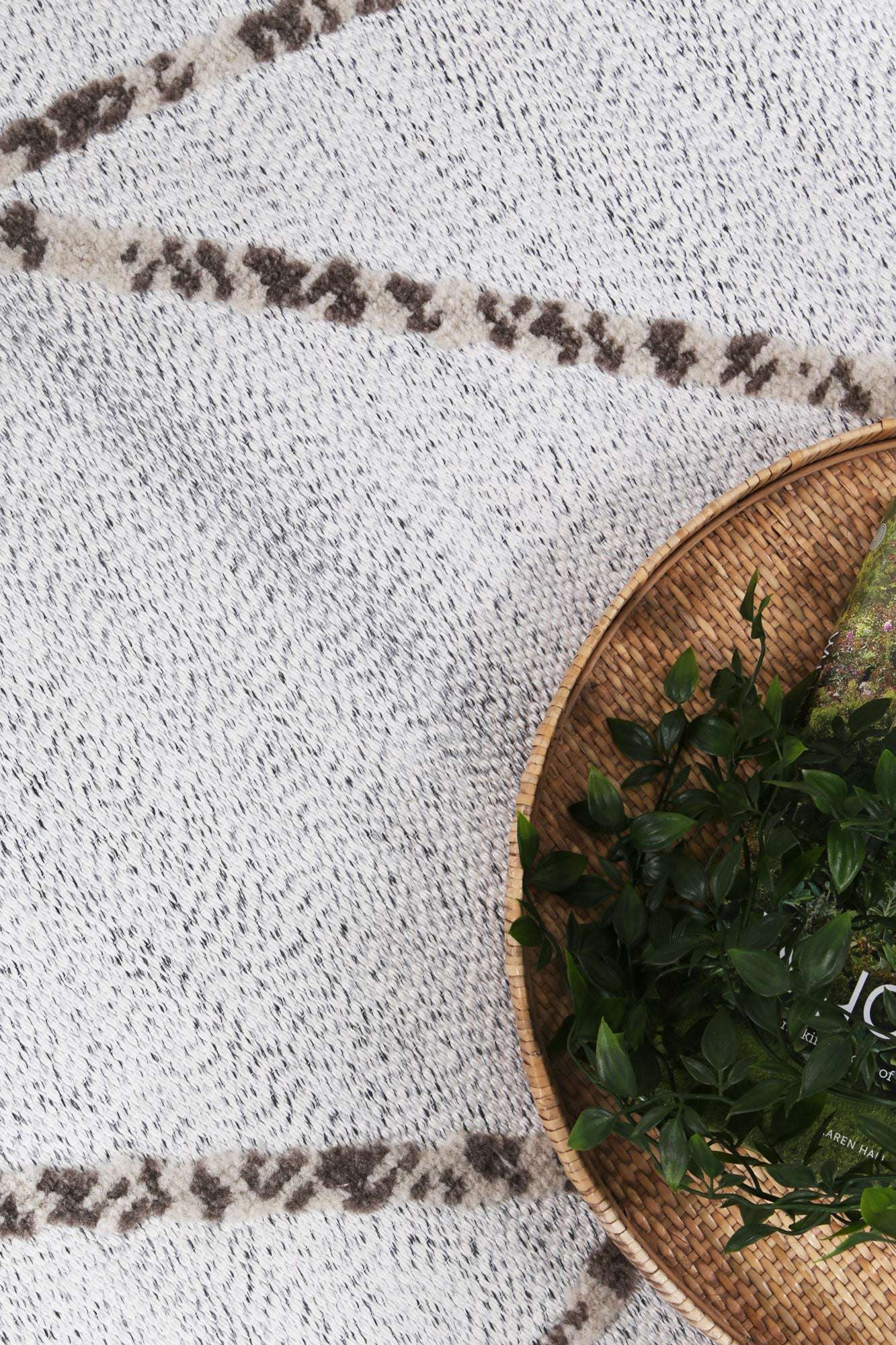 ares-05-cream-beige 80x300