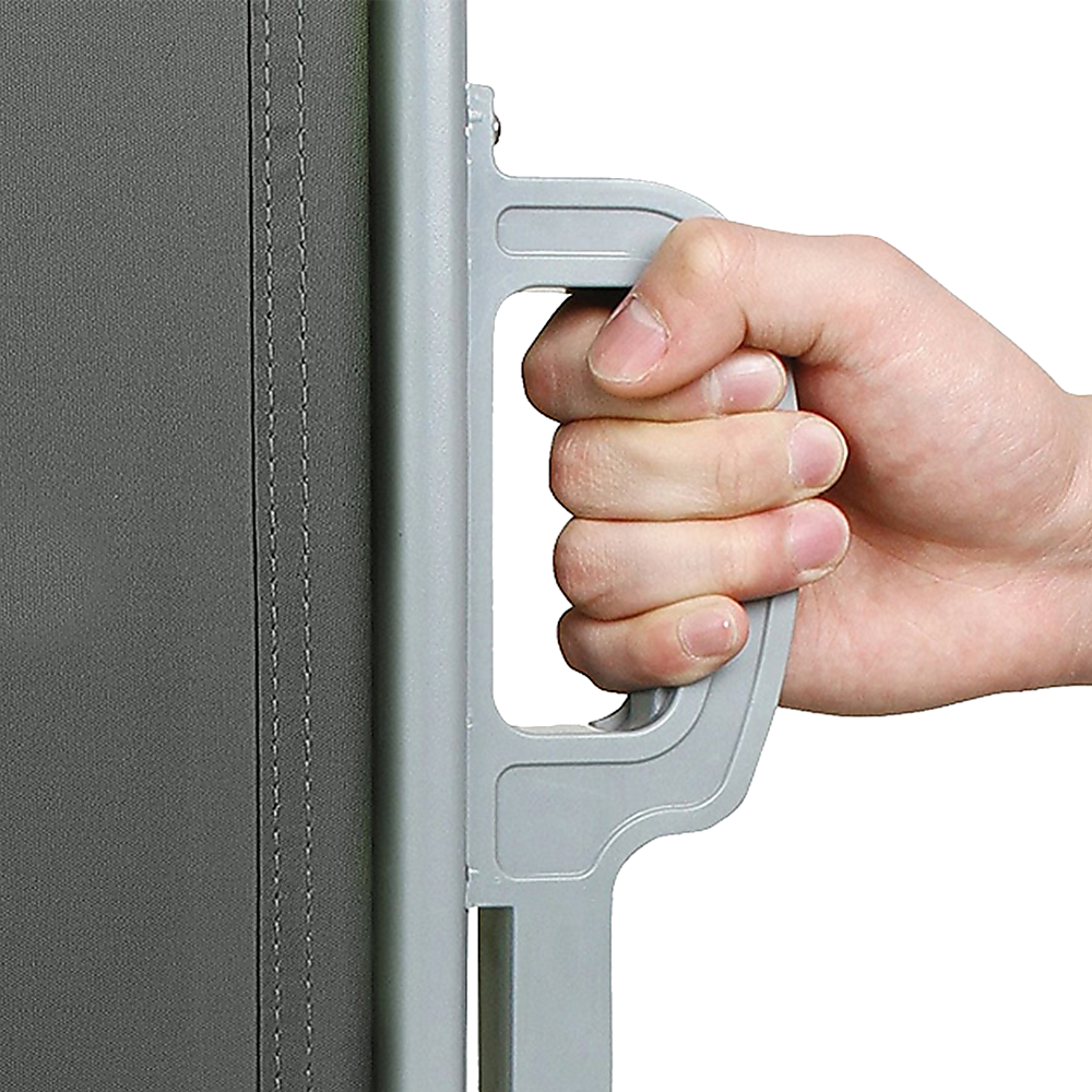 Retractable side awning shade pull handle on the side frame bracket