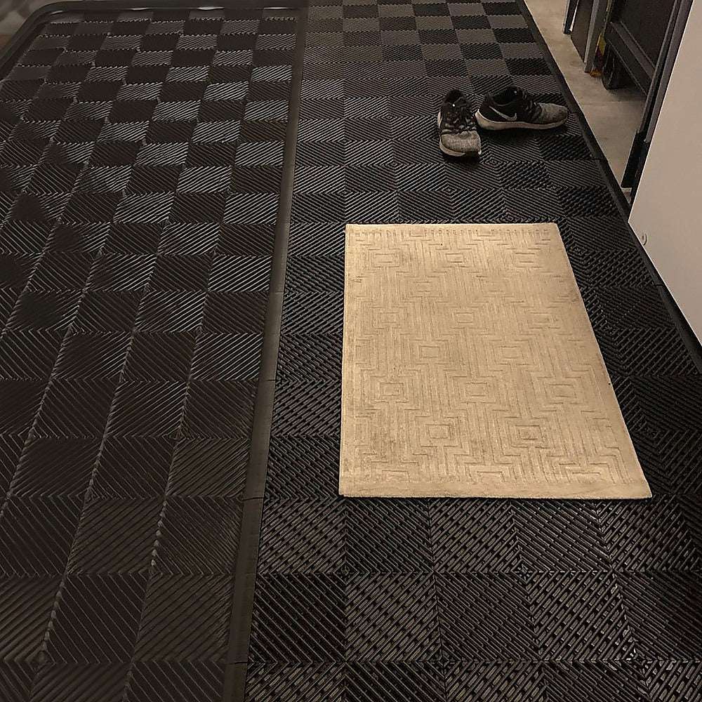 Vented Garage Floor Tiles | Snow Water Drainage | 30x30cm