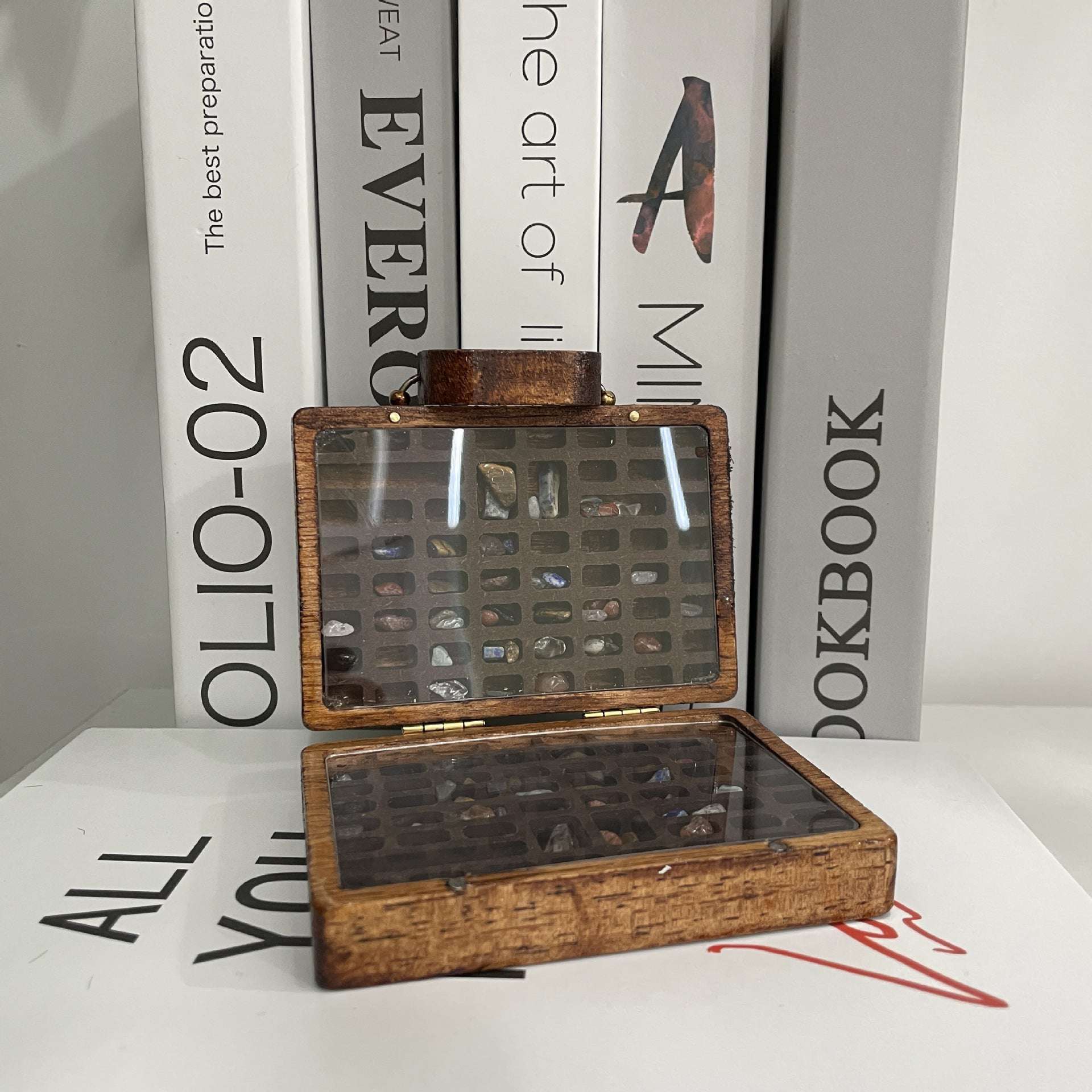 Brown Vintage Wooden Display Box – Glass Lid Organizer for Rocks, Jewelry, and Collectibles