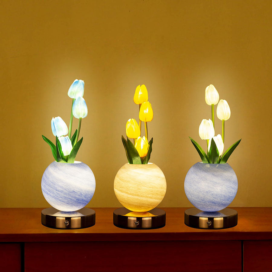 White Tulip Night Light - Floral Table Lamp for Bedroom Ambiance
