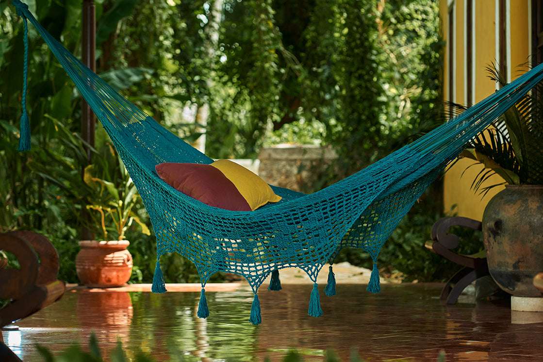 Outdoor undercover cotton Mayan Legacy hammock
