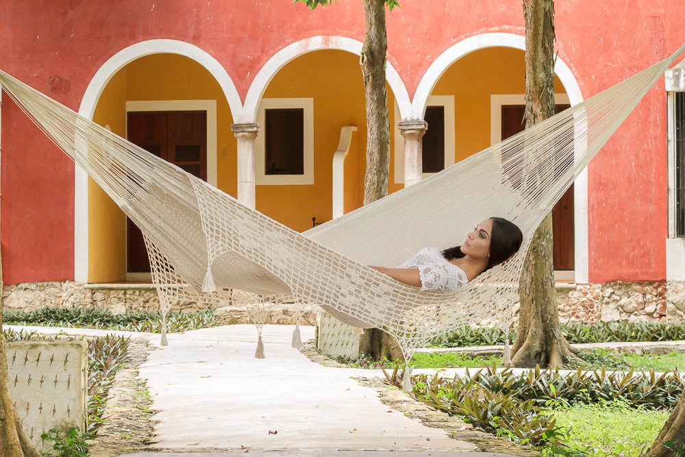Outdoor undercover cotton Mayan Legacy hammock