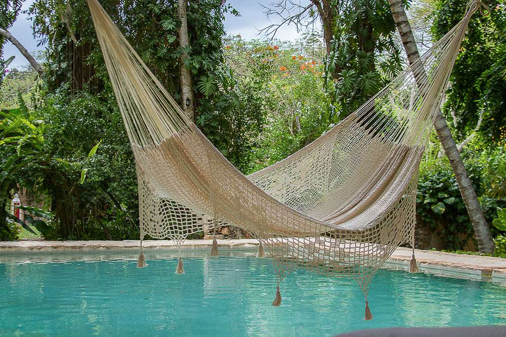 Outdoor undercover cotton Mayan Legacy hammock