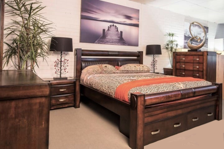 Victoria Queen Bedroom Suite